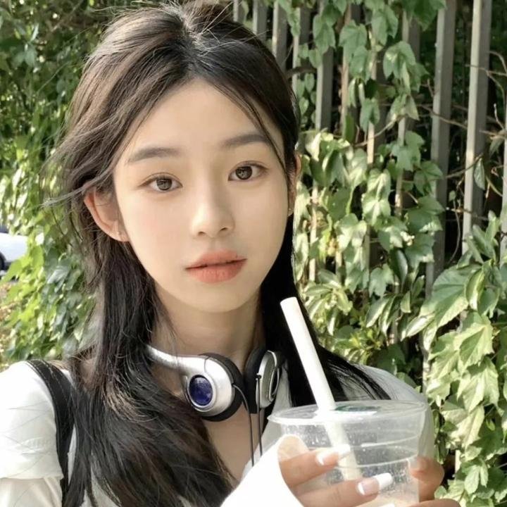 恋爱缺席的罗曼史